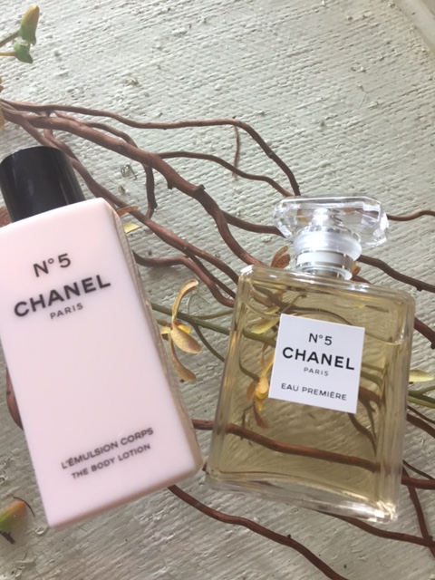 Chanel No.5 Eau Premiere Fragrance Review